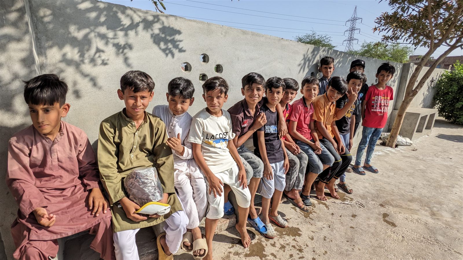 Children attending Al Mus'haf outreach program